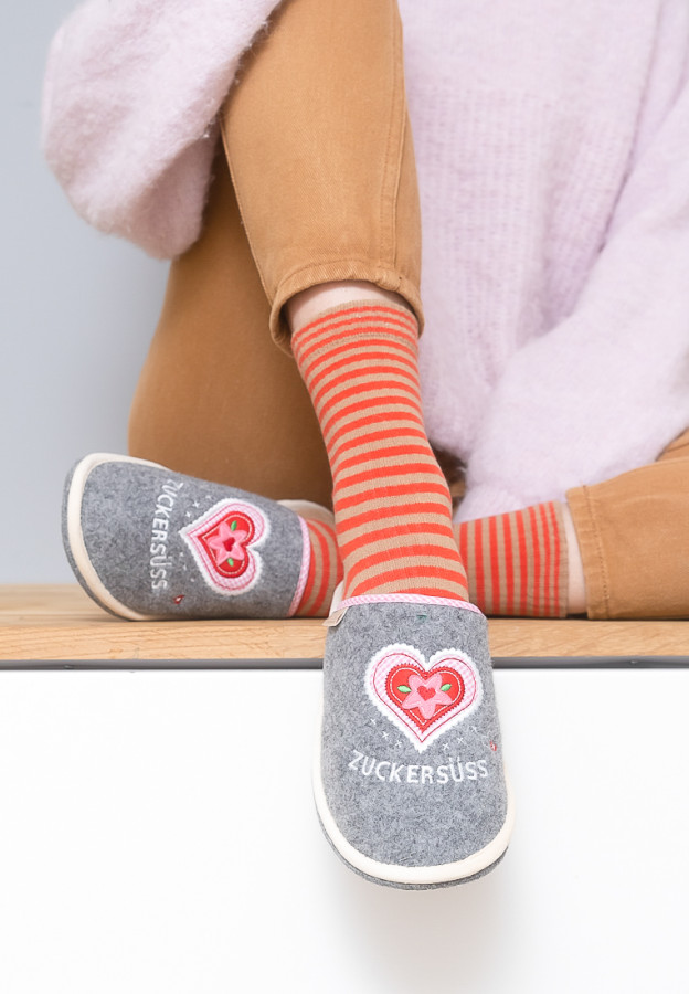 Zuckersüsse Filzpantoffeln für Damen