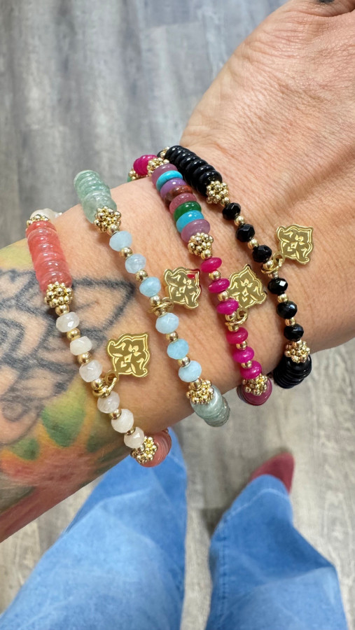 WOW Mala Armbänder