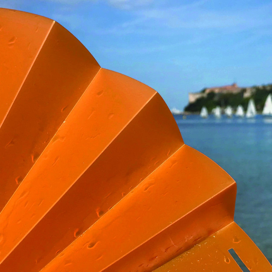 Faltfächer orange opak