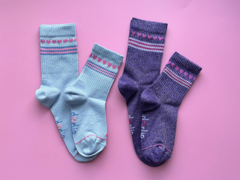 Die Glitzersocke mit der Herzchenkette
